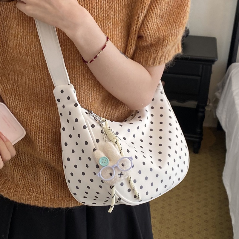 Niche design polka dot bag wom - مراجعة Interior Design Trends 2026 وسعره