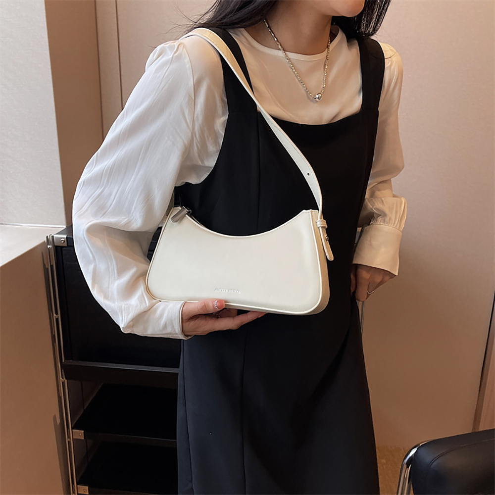 Small Cute Underarm Shoulder B - مراجعة Interior Design Trends 2026 وسعره