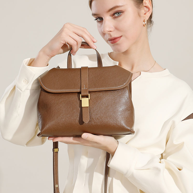 Genuine Leather Women's Handba - مراجعة Interior Design Trends 2026 وسعره
